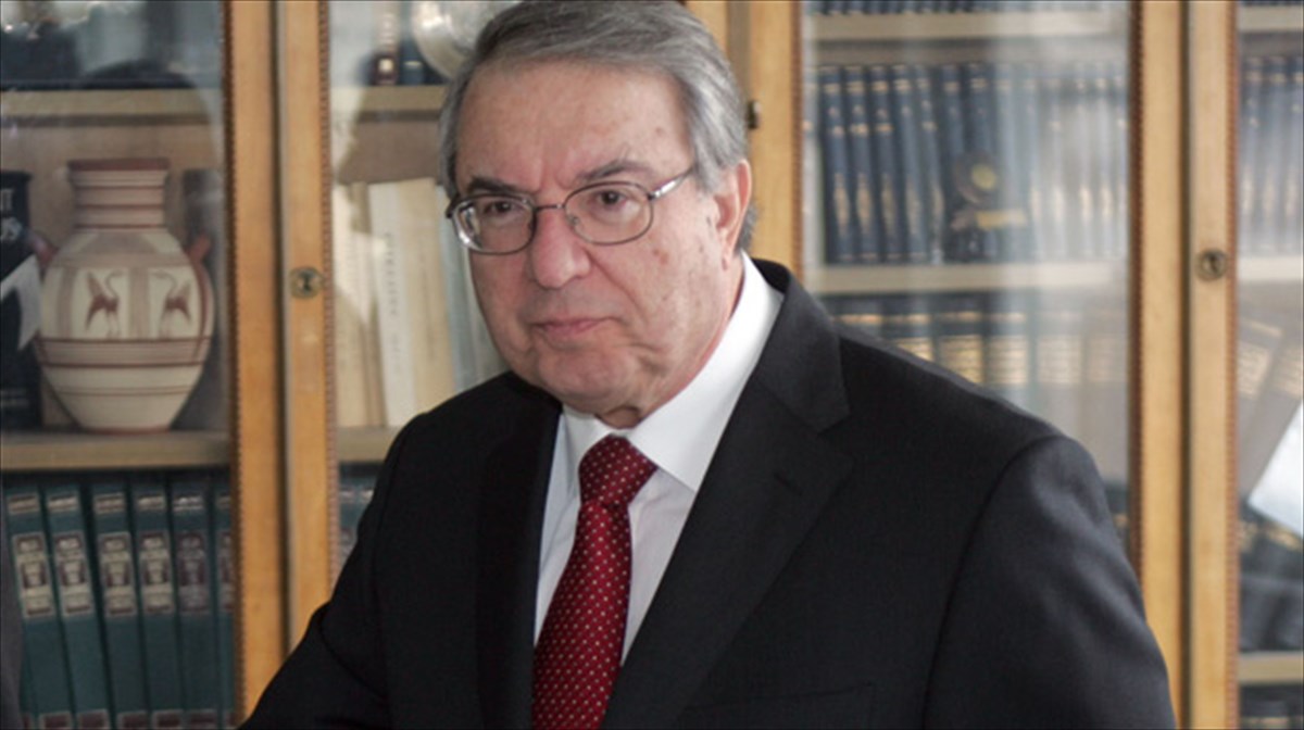 ta-anisuxa-pneumata-epistrefoun-sta-thrania