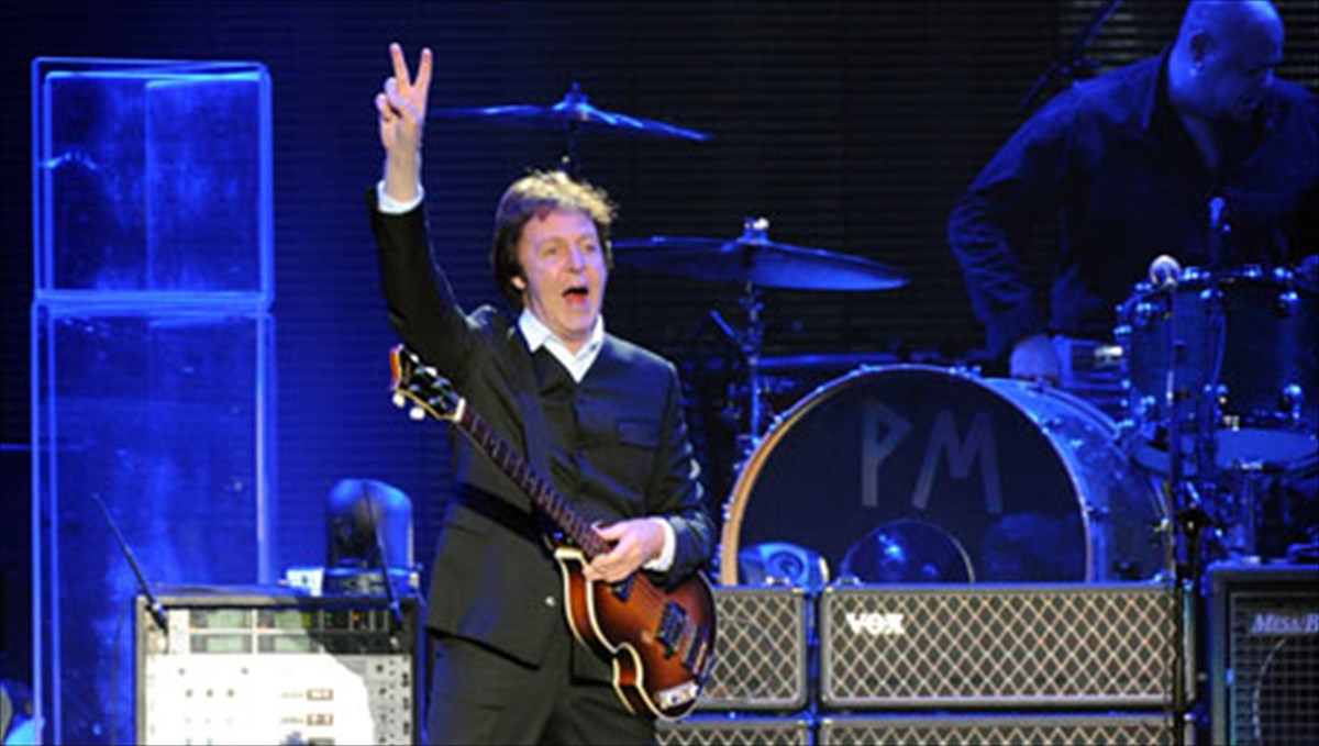 oi-beatles-ti-deutera-den-trone-kreas