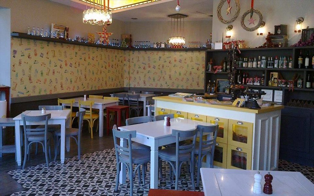 tzitzikas-kai-mermigkas