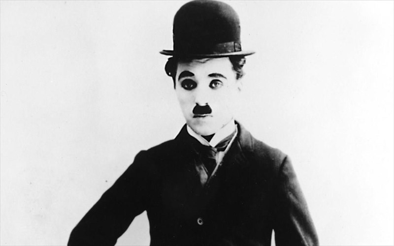 o-tsarli-tsaplin-eksomologeitai