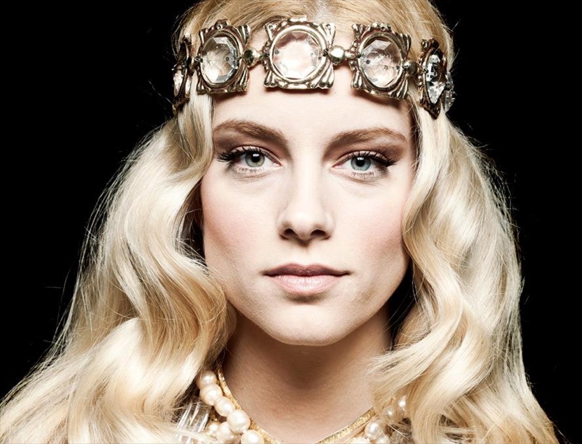 doukissa-nomikou-fotografia-troikos-polemos-2014