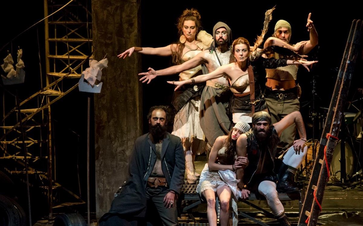 iliada-omadiki-fotografia-2014