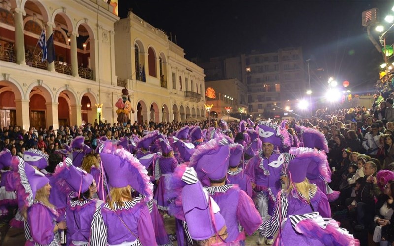 patrino-karnabali-2014-i-pio-kefati-poli-tis-elladas-etoimazetai-gia-to-megalo-glenti-pio-kefati-poli-tis-elladas-etoimazetai-gia-to-megalo-glenti