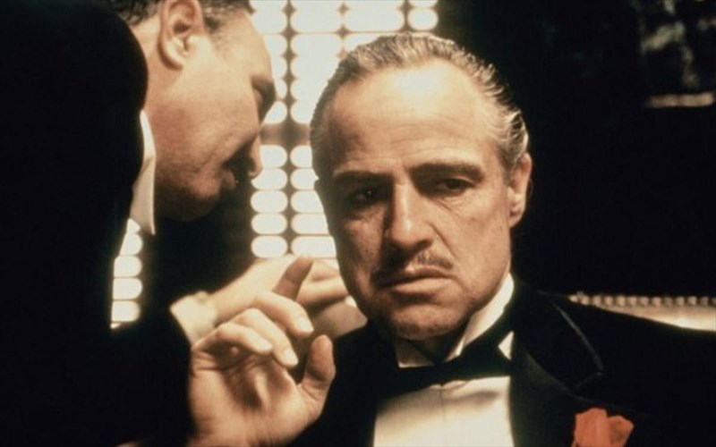 10-diasimes-atakes-apo-10-agapimenes-tainies