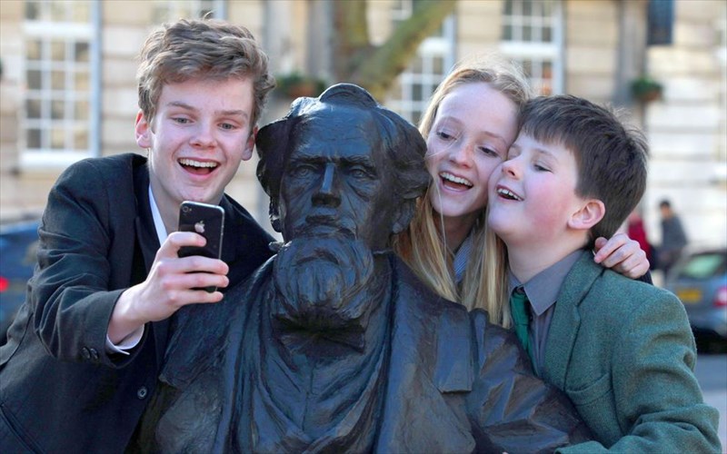 selfie-me-ton-karolo-ntikens