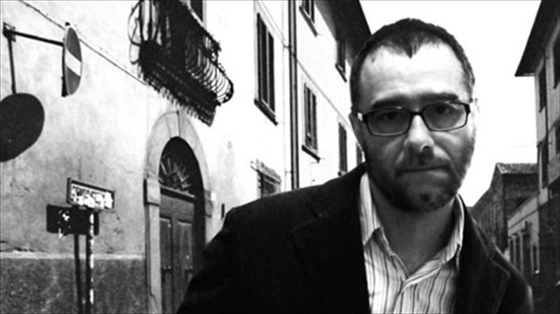 o-konstantinos-bita-me-duo-sunaulies-se-athina-kai-thessaloniki