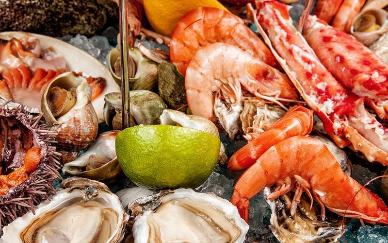 10-stekia-gia-nostima-thalassina-kai-ostraka