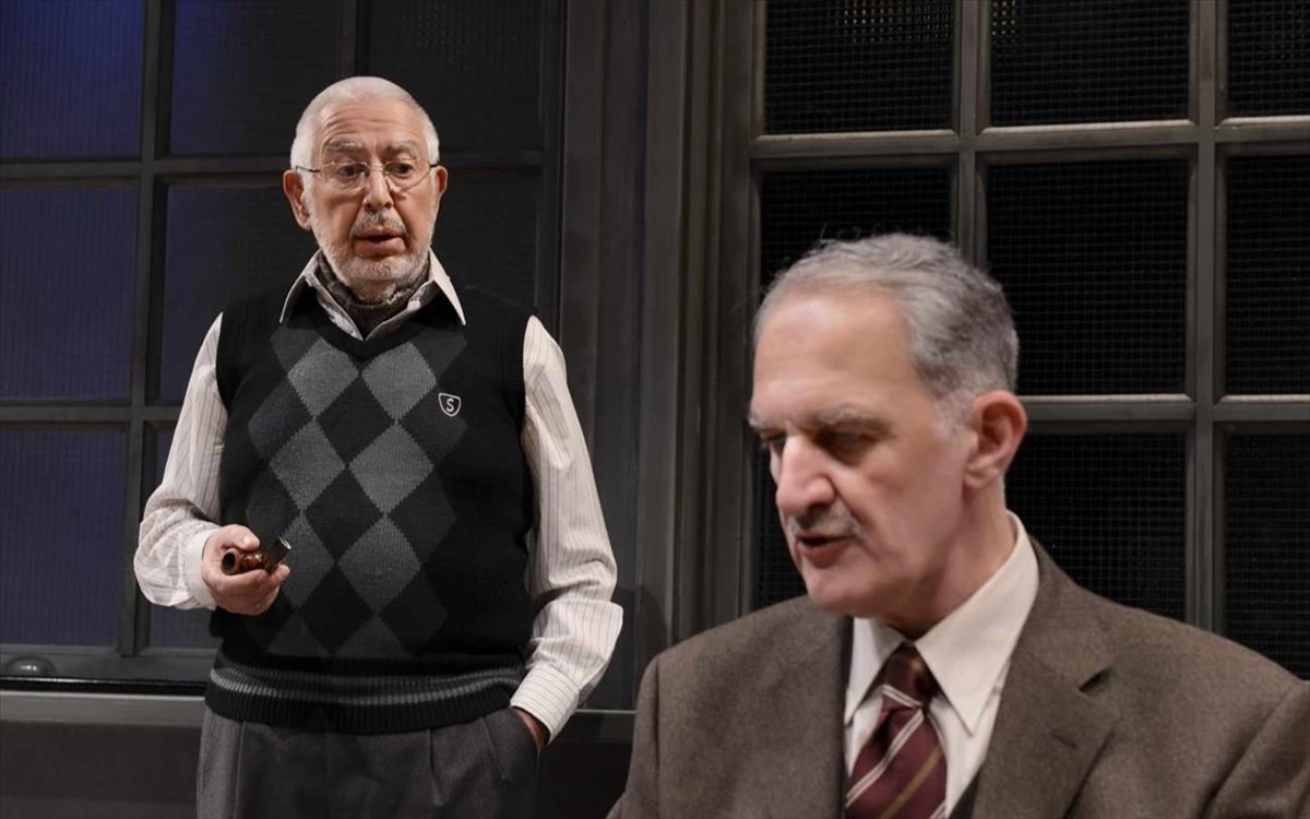 i-ekdoxi-tou-mpraouningk-fotografia-new-ekdoxi-tou-mpraouningk-fotografia-new