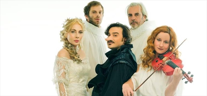 basilis-xaralampopoulos-kai-smaragda-karudi-sto-fako-tou-clickatlifegr