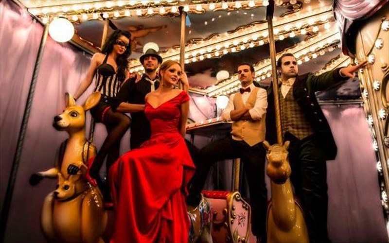 swing-se-duo-ekdoxes-simera