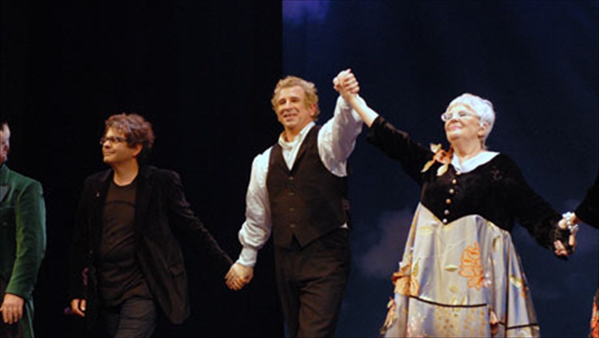 o-erotas-xronia-den-koita