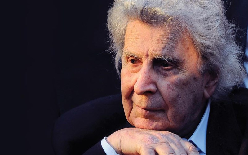 sto-nosokomeio-o-mikis-theodorakis-mikis-theodorakis