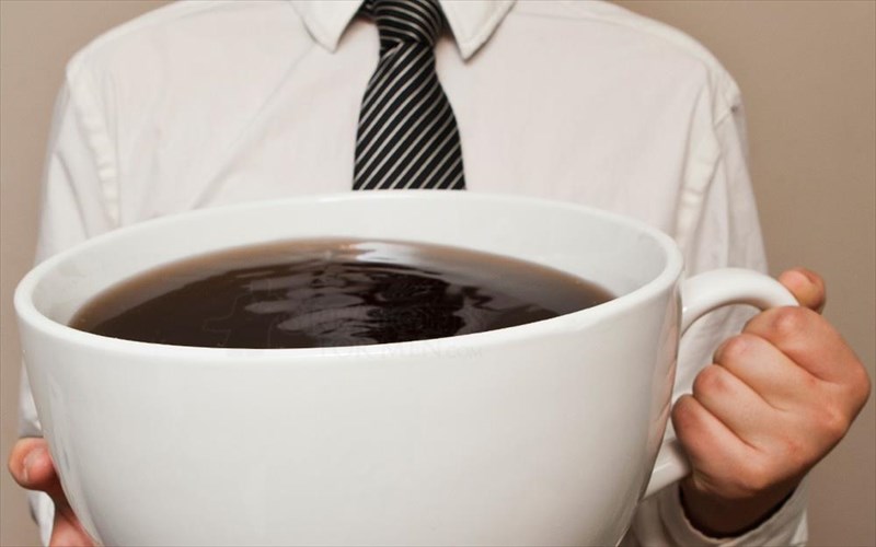 eseis-ti-sxesi-exete-me-ton-kafe
