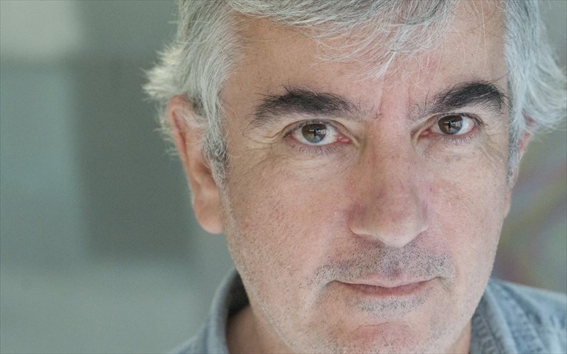 giorgos-oikonomou-i-sunexis-enallagi-ton-rolon-thuti-thumatos-einai-sti-fusi-mas-thumatos-einai-sti-fusi-mas