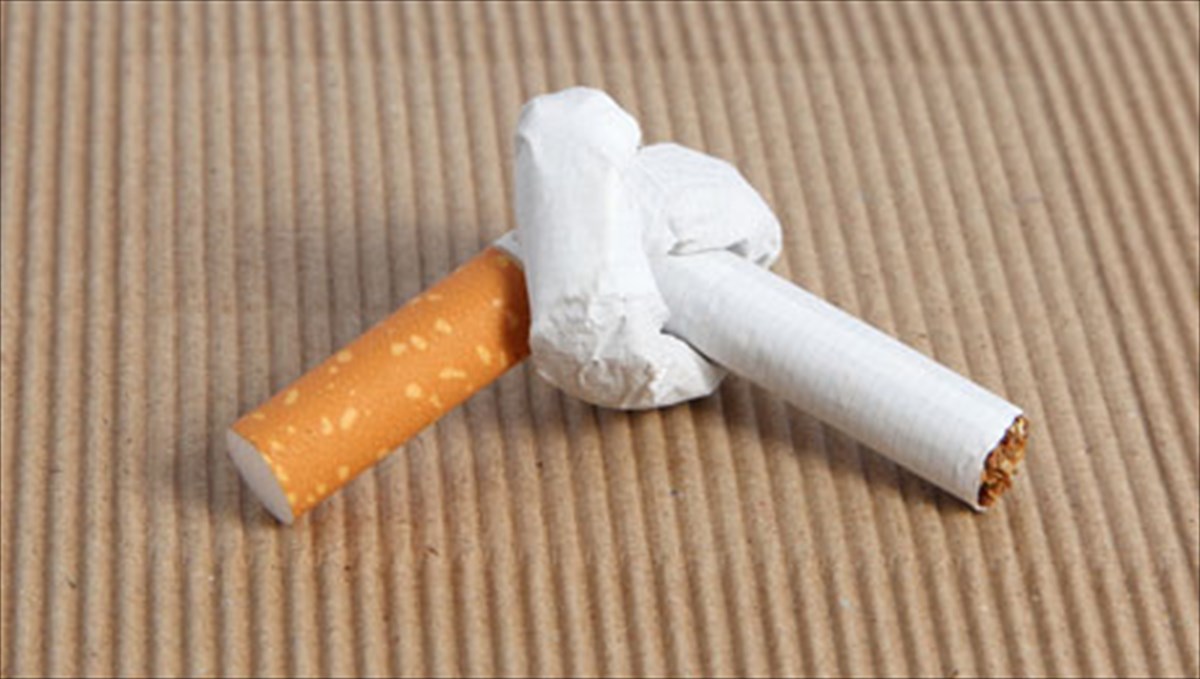 ta-ilektronika-tsigara-boithoun-sti-diakopi-tou-kapnismatos