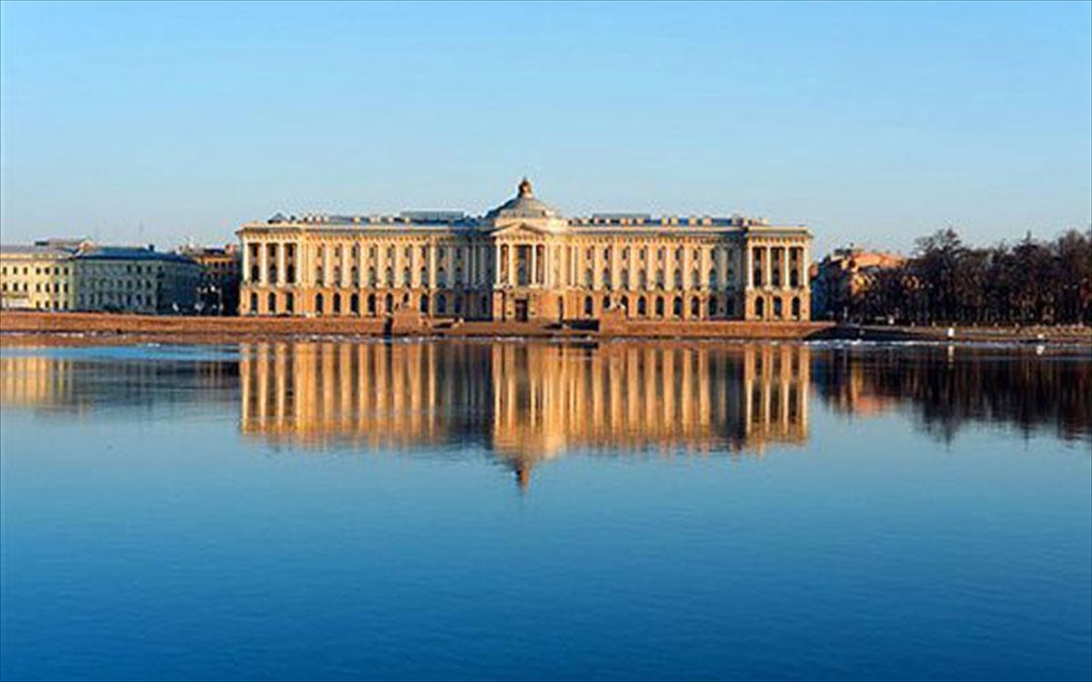 akadimia-kalon-texnon-tis-agias-petroupolis