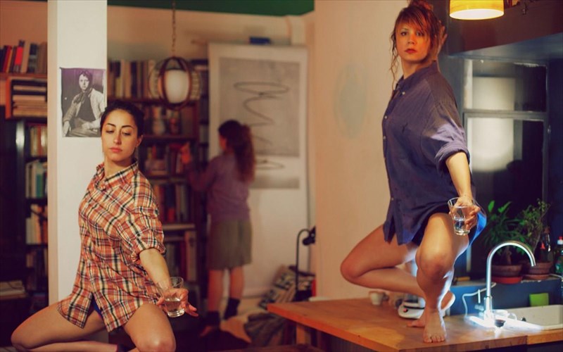 kritiki-theatrou-ektoplasmata