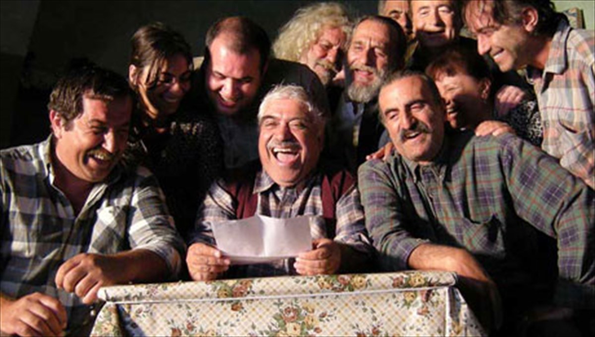 i-nea-komodia-tis-sofias-papaxristou