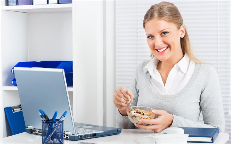 to-taperaki-sou-kai-sto-grafeio-olotaxos