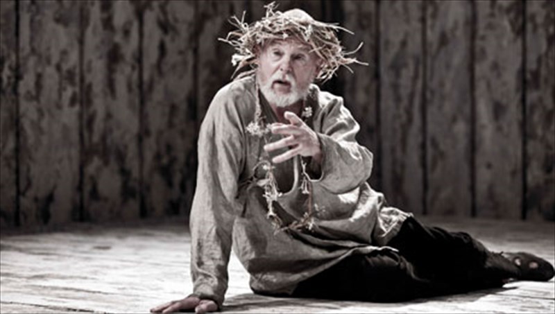 o-basilias-lir-taksideuei-apo-to-londino-stin-athina