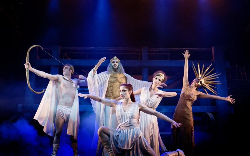 troikos-polemos-teleutaies-parastaseis