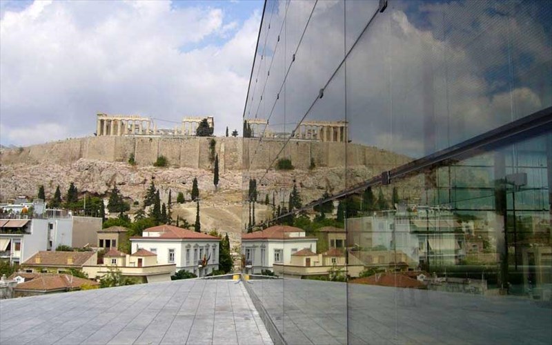 anoikto-kai-deutera-to-mouseio-tis-akropolis-apo-tin-1i-apriliou