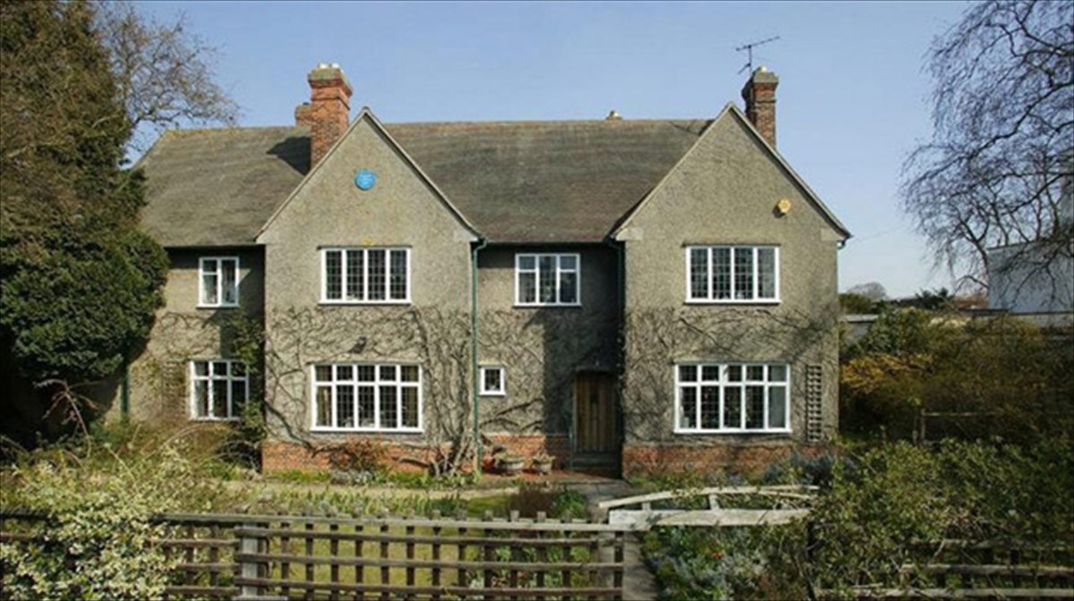 i-oksfordi-filodoksei-na-ginei-i-pagkosmia-proteuousa-tou-bibliou-pagkosmia-proteuousa-tou-bibliou