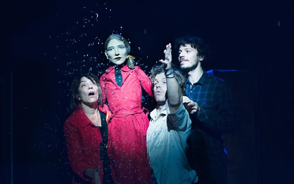 apo-ti-zun-oi-anthropi-apo-ti-zoun-oi-anthropoi