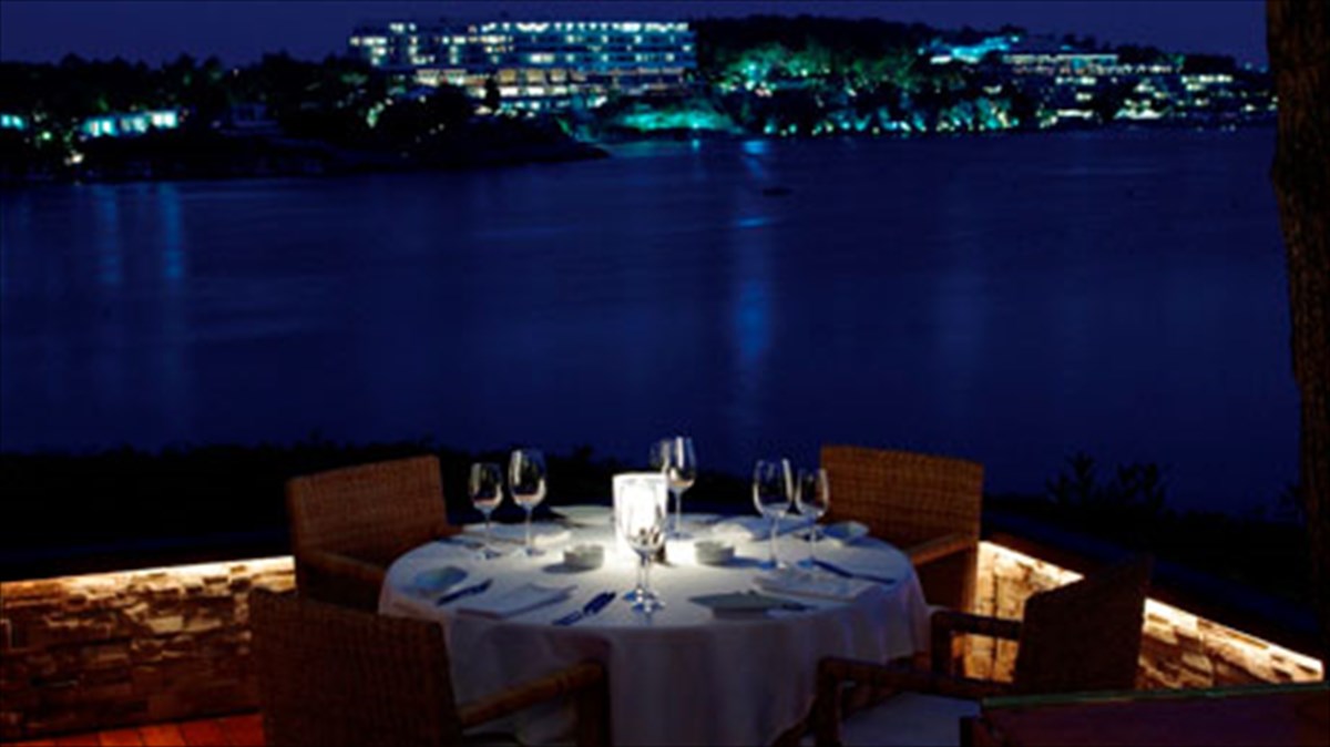 auti-ti-sarakosti-breite-tin-ithaki-sas