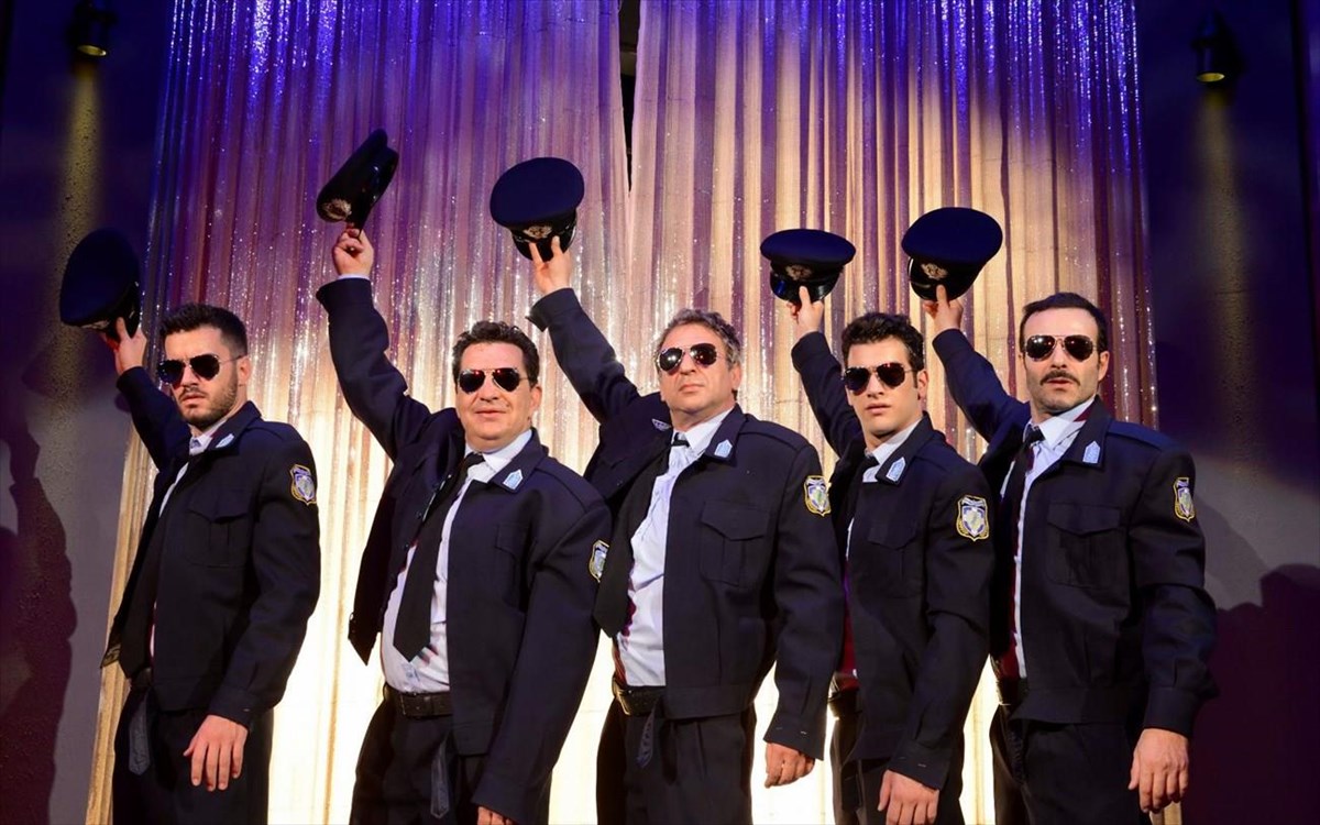 adres-etimi-gia-ola-andres-etoimoi-gia-ola