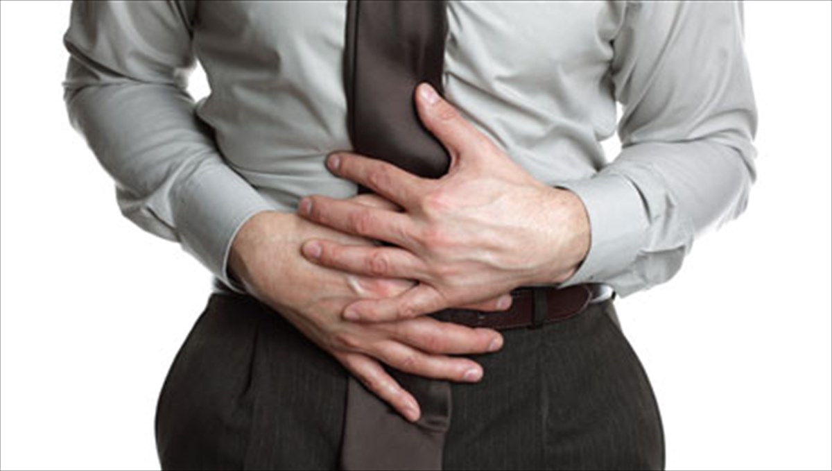 elkos-stomaxou-zontas-me-mia-anoixti-pligi