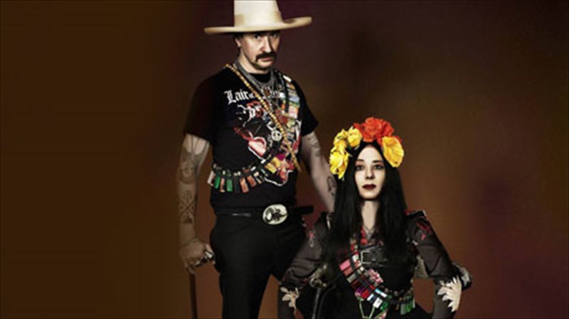 tis-kaluteres-entuposeis-afise-i-proti-sunaulia-tis-burn-baby-burn-periodeias-proti-sunaulia-tis-burn-baby-burn-periodeias