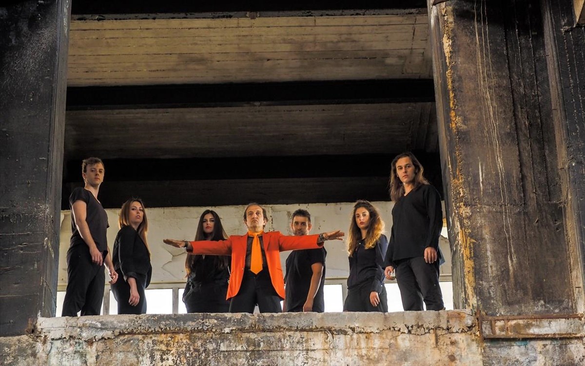 siharitiria-proslamvanesthe-photo-sugxaritiria-proslambaneste-foto