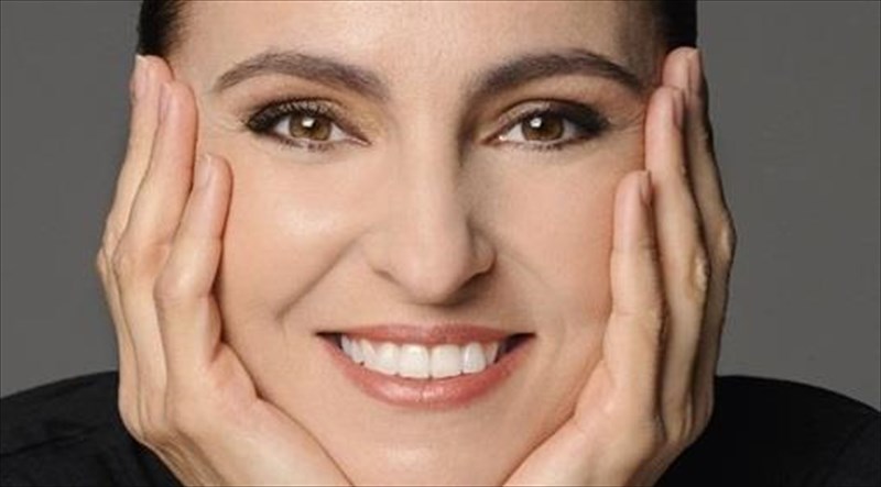 eirini-karagianni-den-epanapautika-pote-se-kati-kektimeno