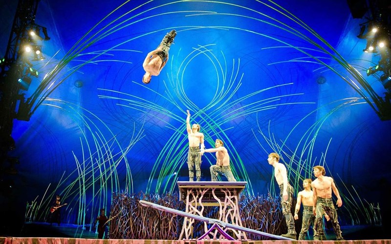 rantebou-gia-sinema-stis-stoes