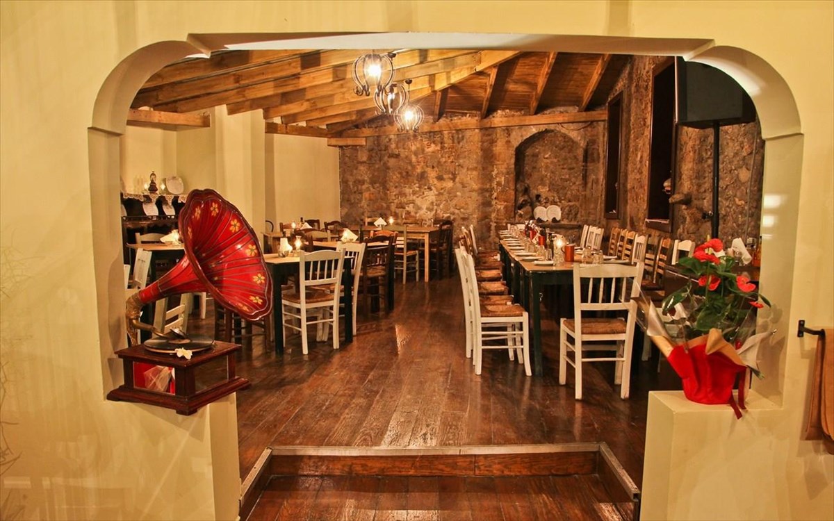 to-piato-tis-boulas-to-piato-tis-voulas