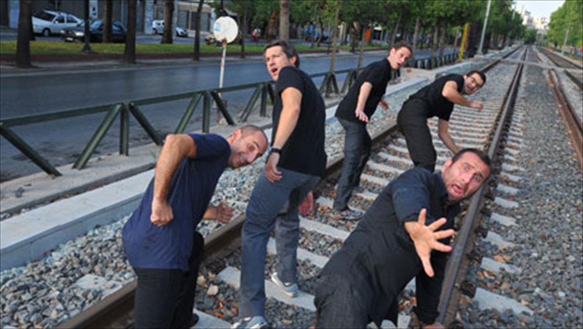 parastasi-kata-paraggelia-tou-theati