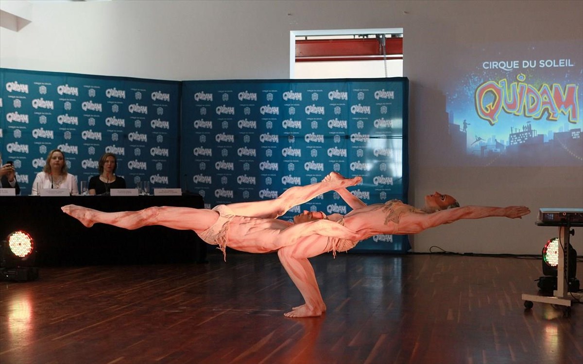 hand-to-hand-quidam-photo-2014