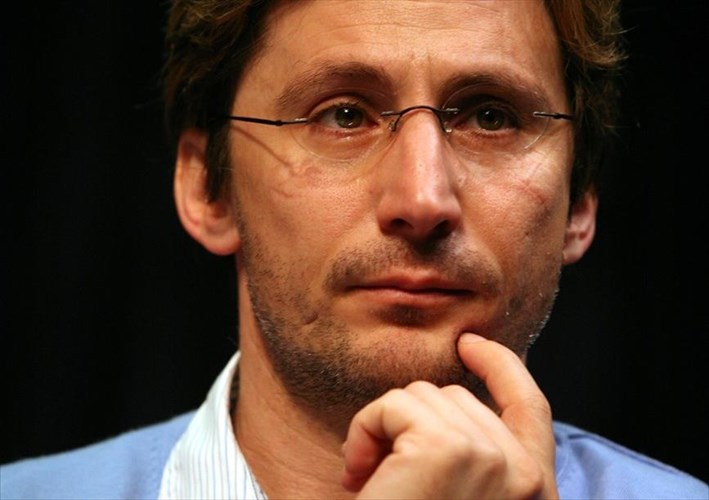 logotexnikes-diadromes-sto-festibal-athinon