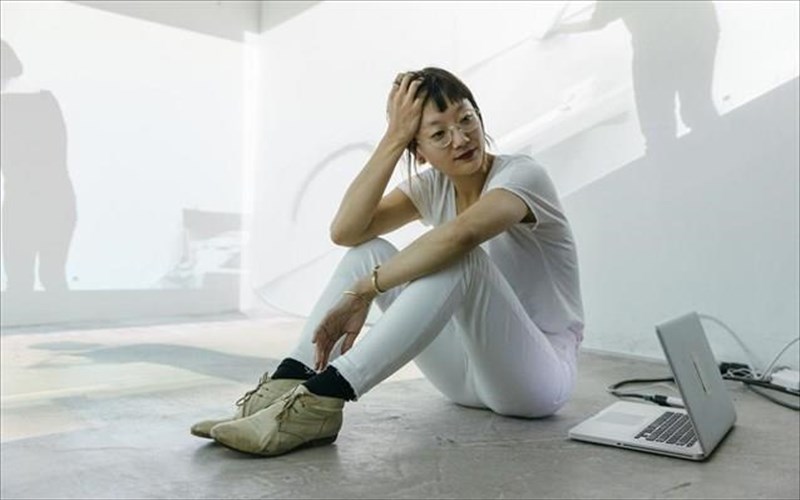 seminario-gia-kofous-kai-akouontes-eikastikous