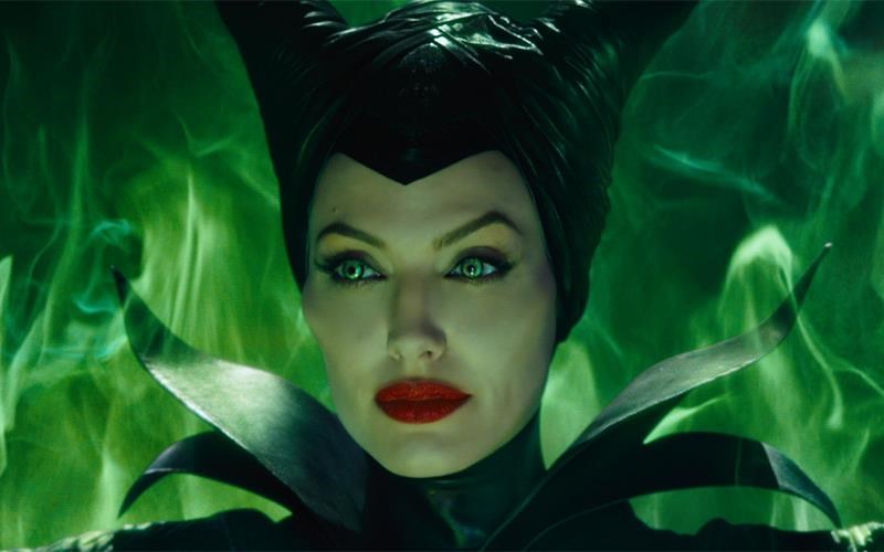 kritiki-tainias-maleficent