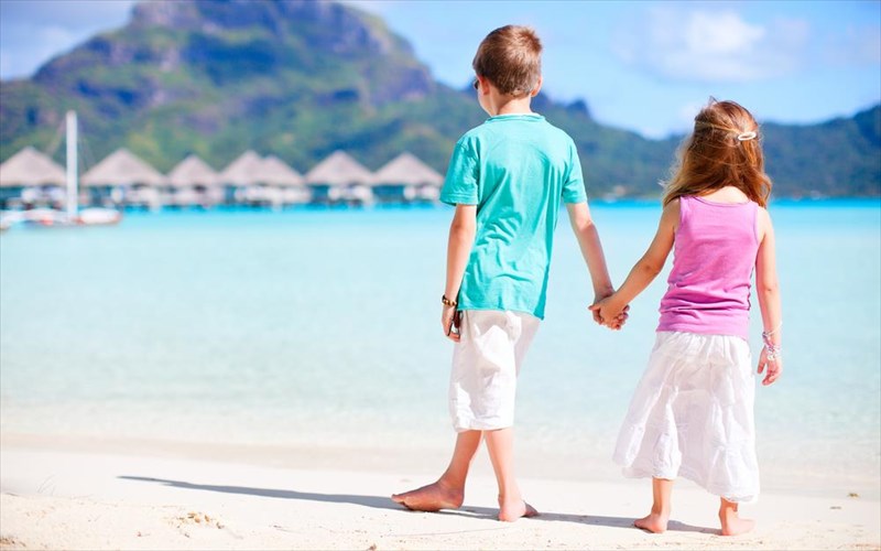 5-paralies-tis-attikis-me-krustallina-nera-paralies-tis-attikis-me-krustallina-nera