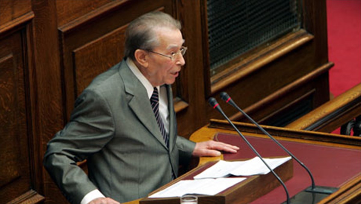 o-iakobos-kampanellis-sti-geitonia-ton-aggelon