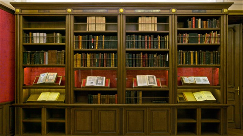 i-ekdotiki-drastiriotita-tou-ellinismou-tis-diasporas