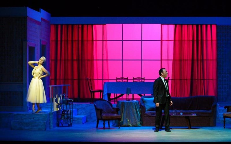 enas-andras-gia-oles-komiki-opera-san-palio-sinema