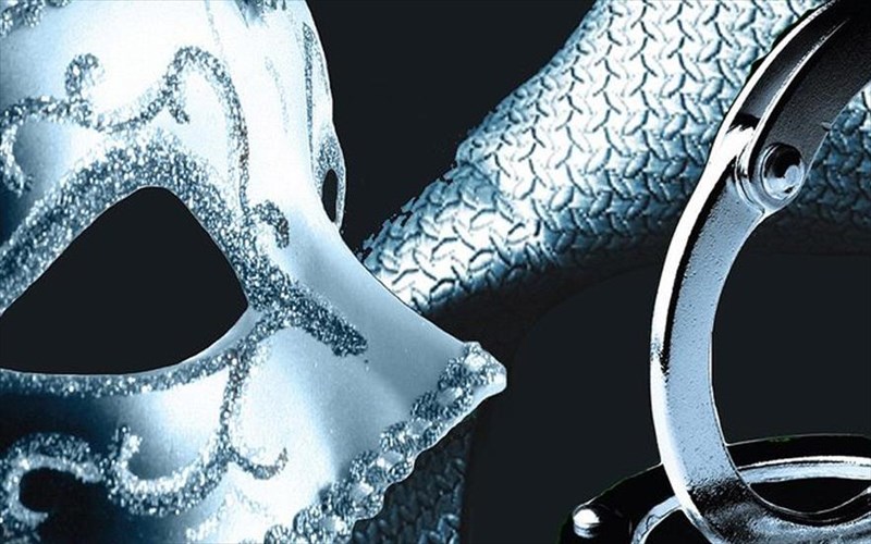 mr-grey-sas-perimename-alla-oxi-etsi