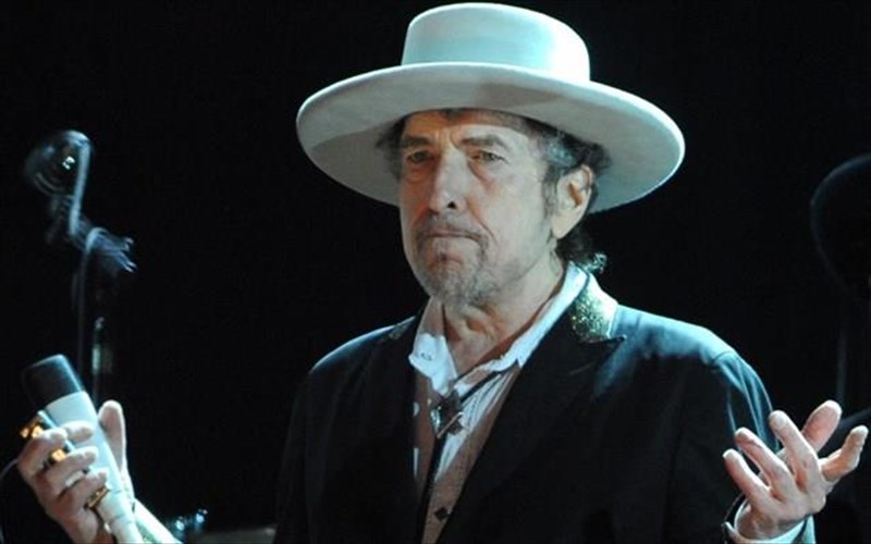 min-xasete-simera-bob-dylan-manu-chao-kai-heavy-by-the-sea