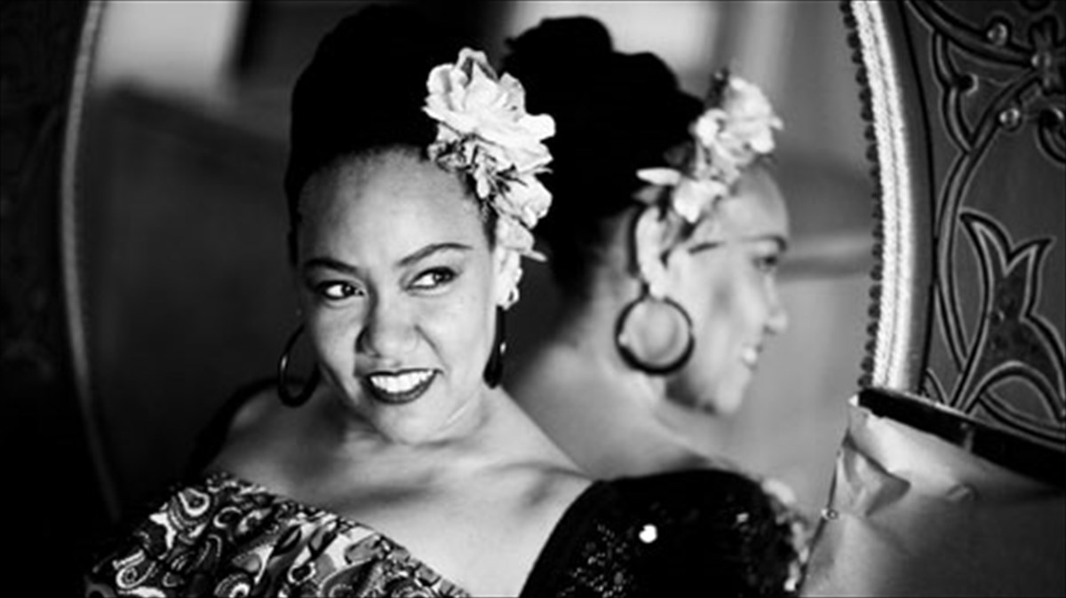 mia-eksairetiki-kuria-tis-jazz-eftase-stin-athina