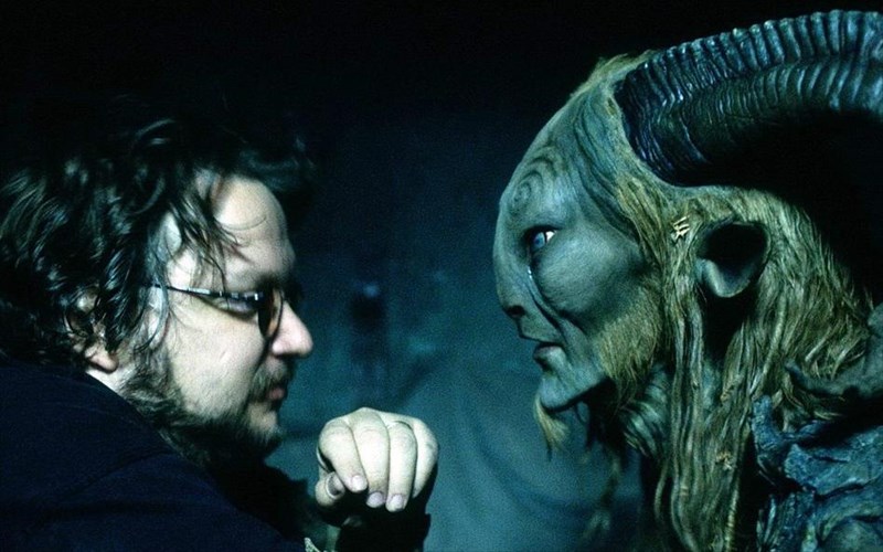exoume-minuma-apo-ton-guillermo-del-toro