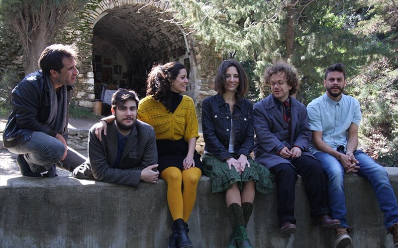 adelfoi-karamazof-i-empeiria-mias-anagnosis-kritiki-theatrou